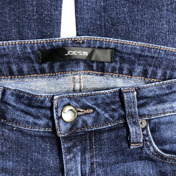 Joe’s Booty Fit Bootcut Jeans - Picture 7 of 8